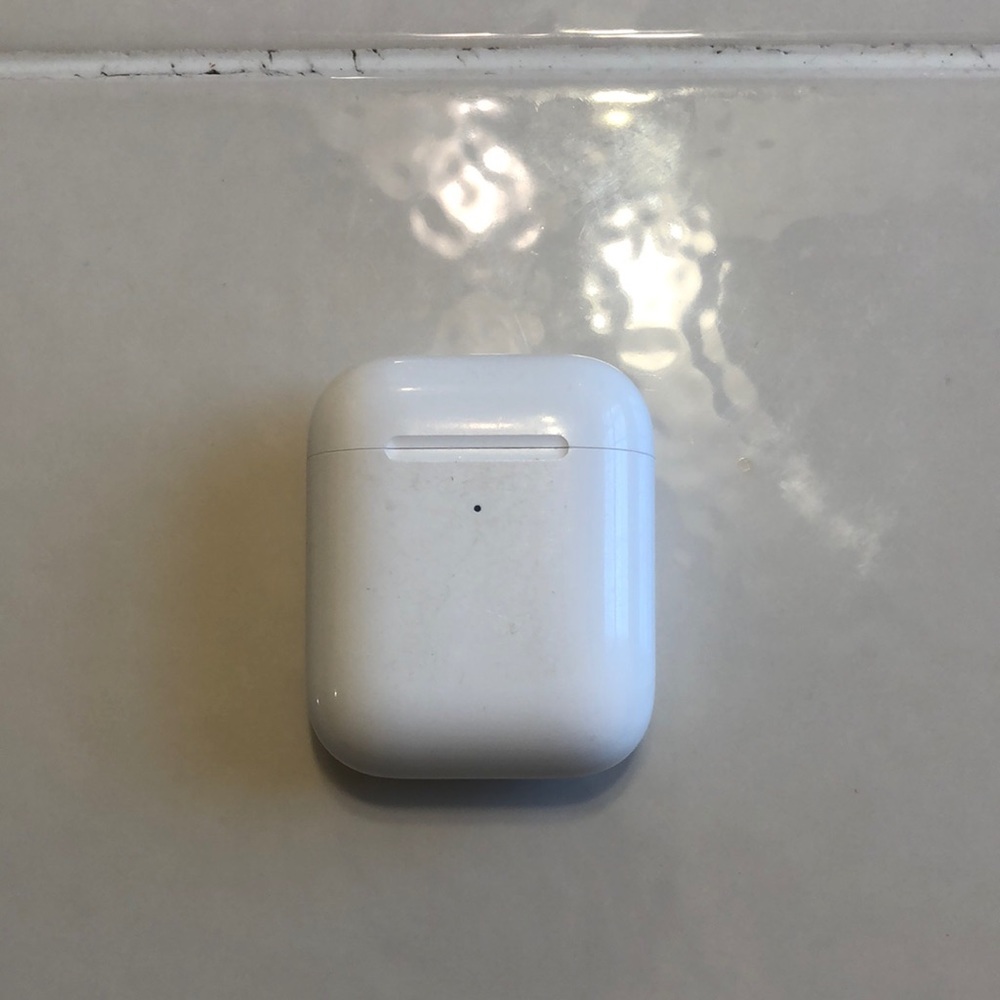 Apple AirPods